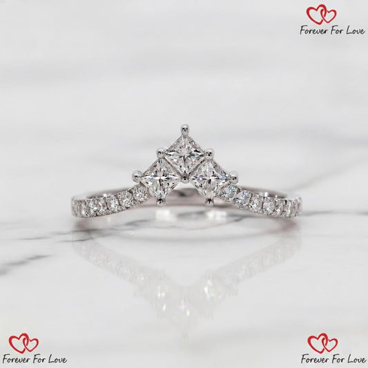 Round Lab Diamond Engagement Ring