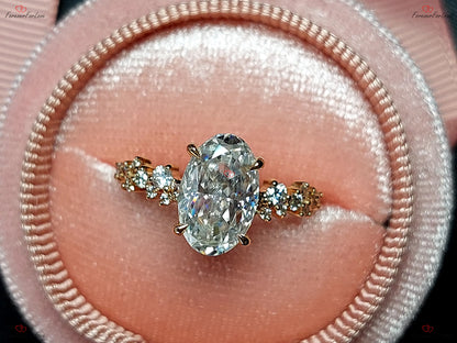 Oval Diamond, Moissanite Engagement Ring