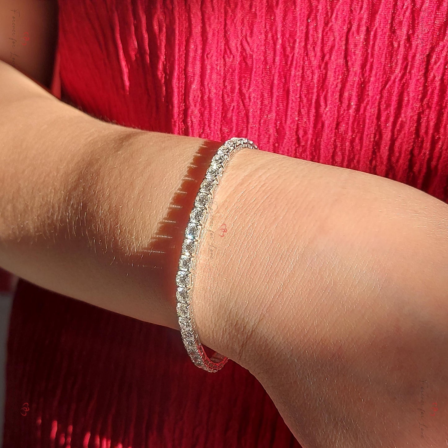 14K Weißgold 6 Karat Diamant Tennisarmband, echtes Diamantarmband, wunderschönes 4 mm rundes weißes Diamantarmband als Geburtstagsgeschenk für Mama Moissanite engagement ring in Gold or Platinum — custom handcrafted by Forever For Love