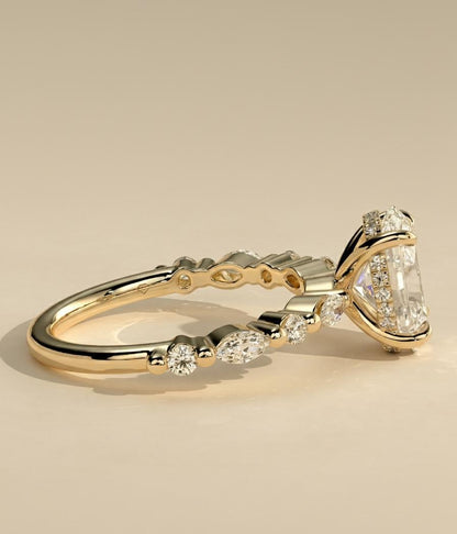 1.0 Ct IGI Certified Oval Diamond Band