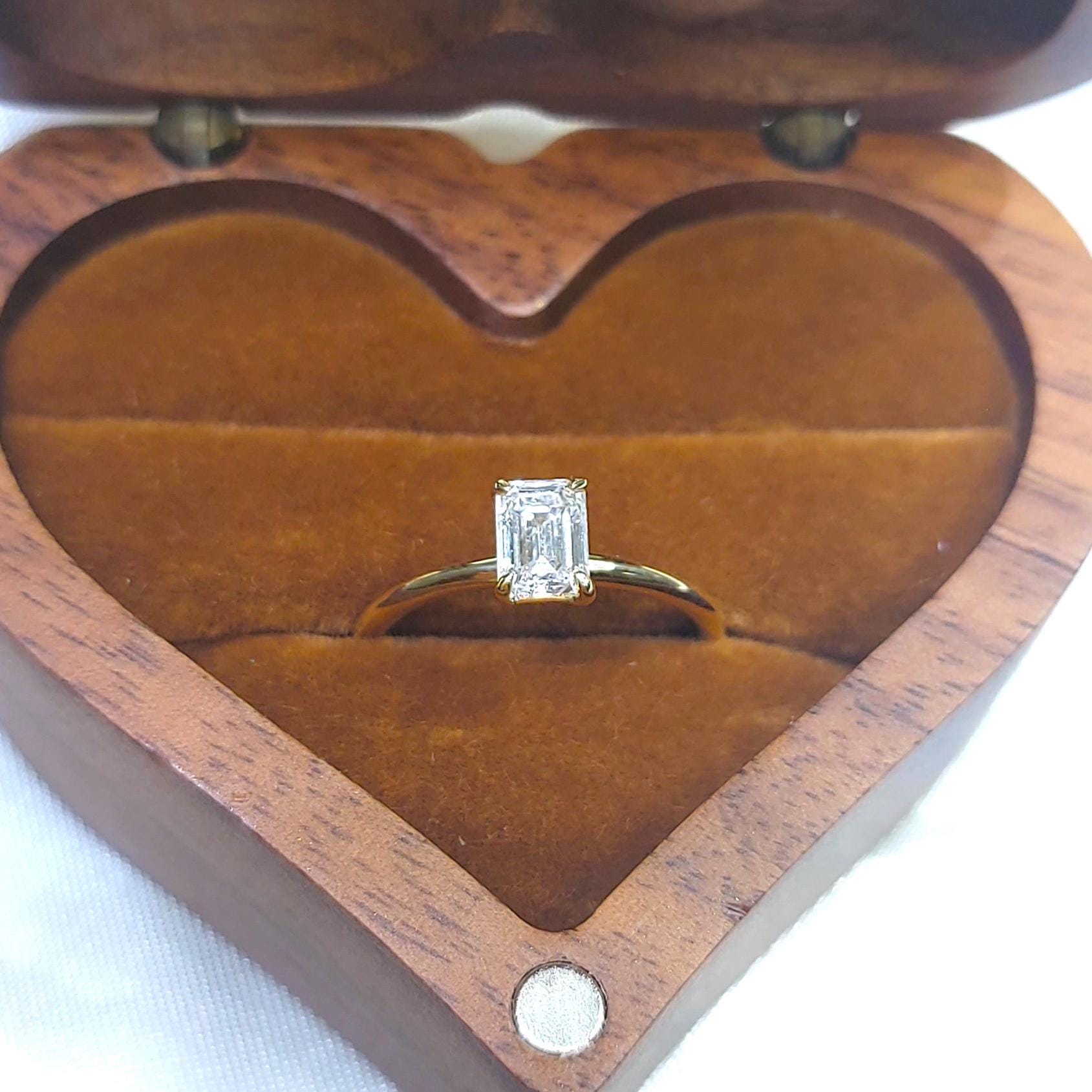 1 Ct IGI Certified Emerald Diamond, Emerald Solitaire Engagement Ring