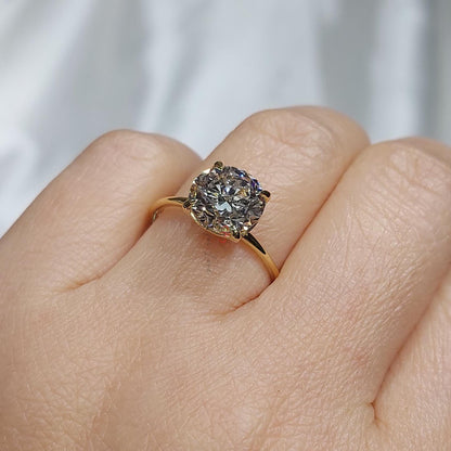 3 Ct IGI Certified Round Lab Diamond Solitaire Engagement Ring