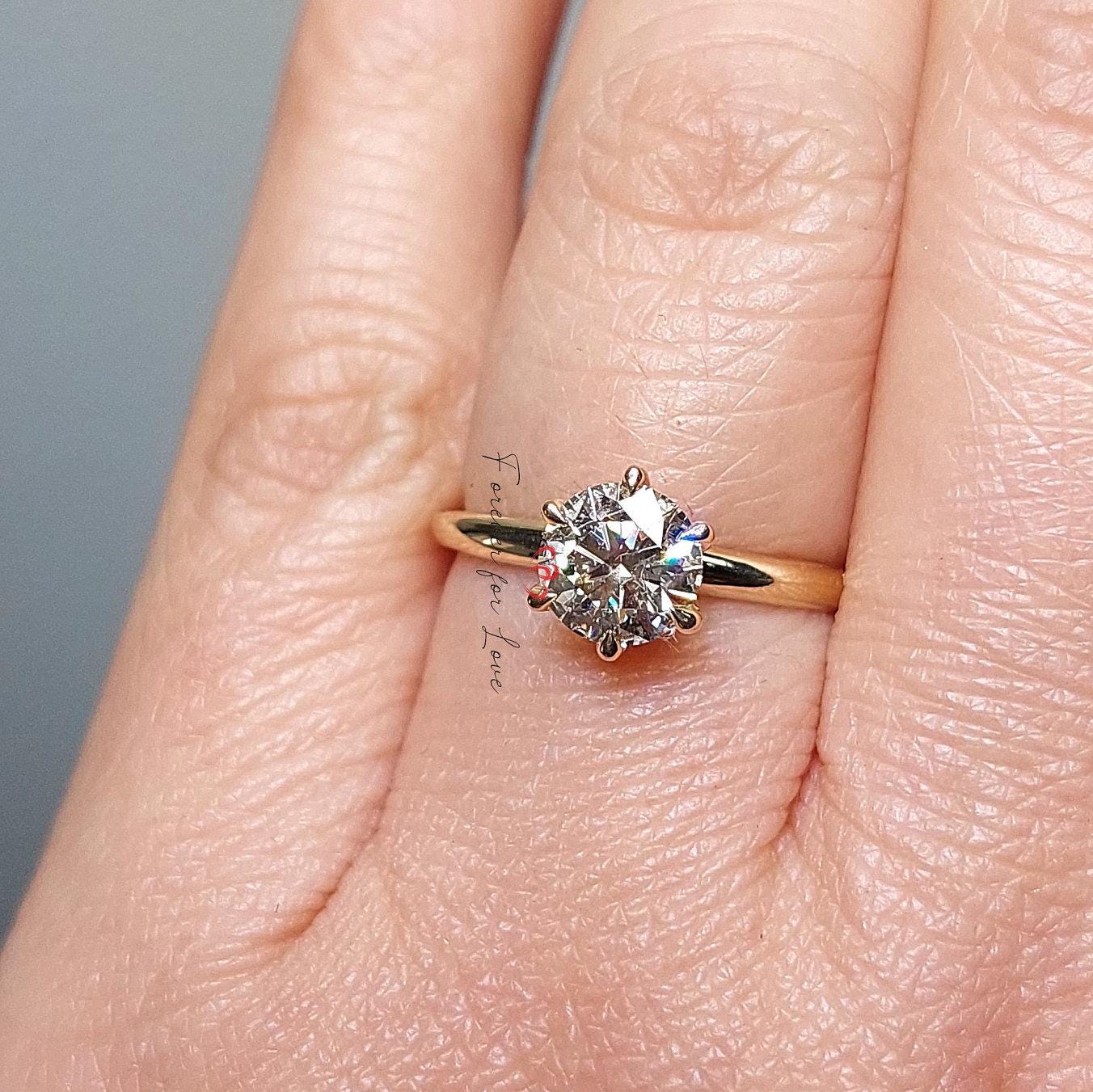 0.9 Ct Round Natural Diamond Solitaire Engagement Ring