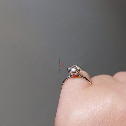 1 Ct IGI Certified Oval Diamond Solitaire Engagement Ring