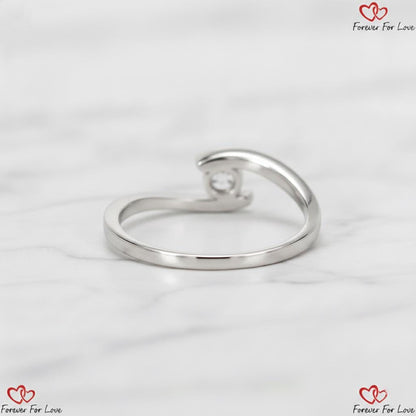 Round Lab Diamond Solitaire Engagement Ring