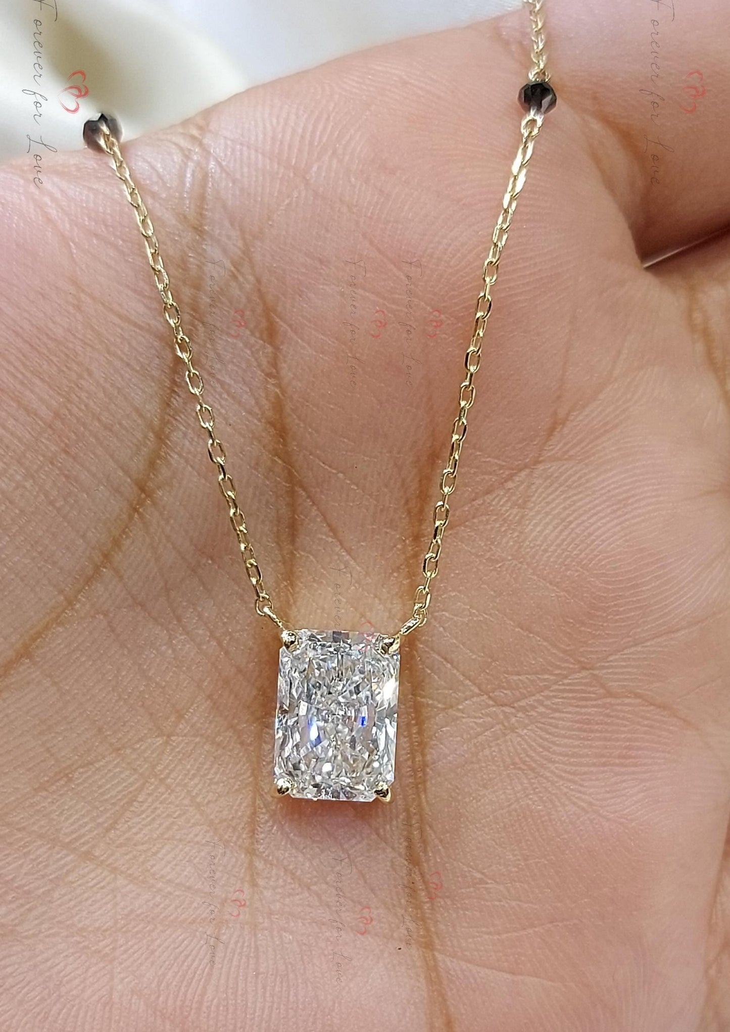 Radiant Cut Diamant Mangalsutra, Goldketten-Halskette, handgefertigter Perlenschmuck, Hochzeitskette Echte Diamanten-Halskette, Geschenk für Sie. Moissanite engagement ring in Gold or Platinum — custom handcrafted by Forever For Love