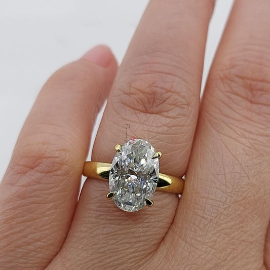 4 Ct Oval Diamond, Moissanite Halo Engagement Ring