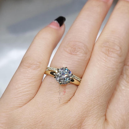 1.5 Ct IGI Certified Round Lab Diamond Solitaire Engagement Ring