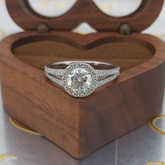 1.7 Ct IGI Certified Round Lab Diamond Engagement Ring