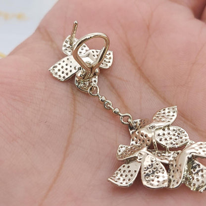 14 Karat Gold Blumen-Ohrhänger, maßgefertigter massiver baumelnder Goldohrring mit Blumenanhängern, Blasenblumen-Ohrring-Anhänger, Blumenohrringe, perfektes Geschenk