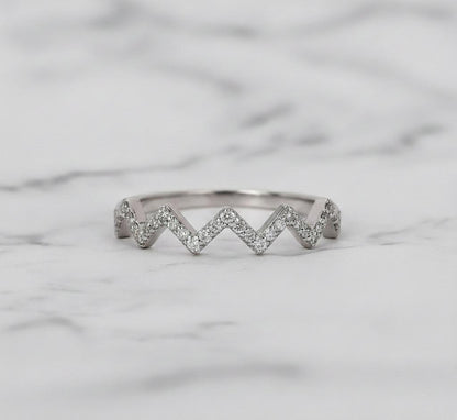 Solid Gold Zig Zag Diamond Ring Wavy Stacking Rings for Women Dainty Highs and Lows Stackable Ring, Perfect Gift for Her