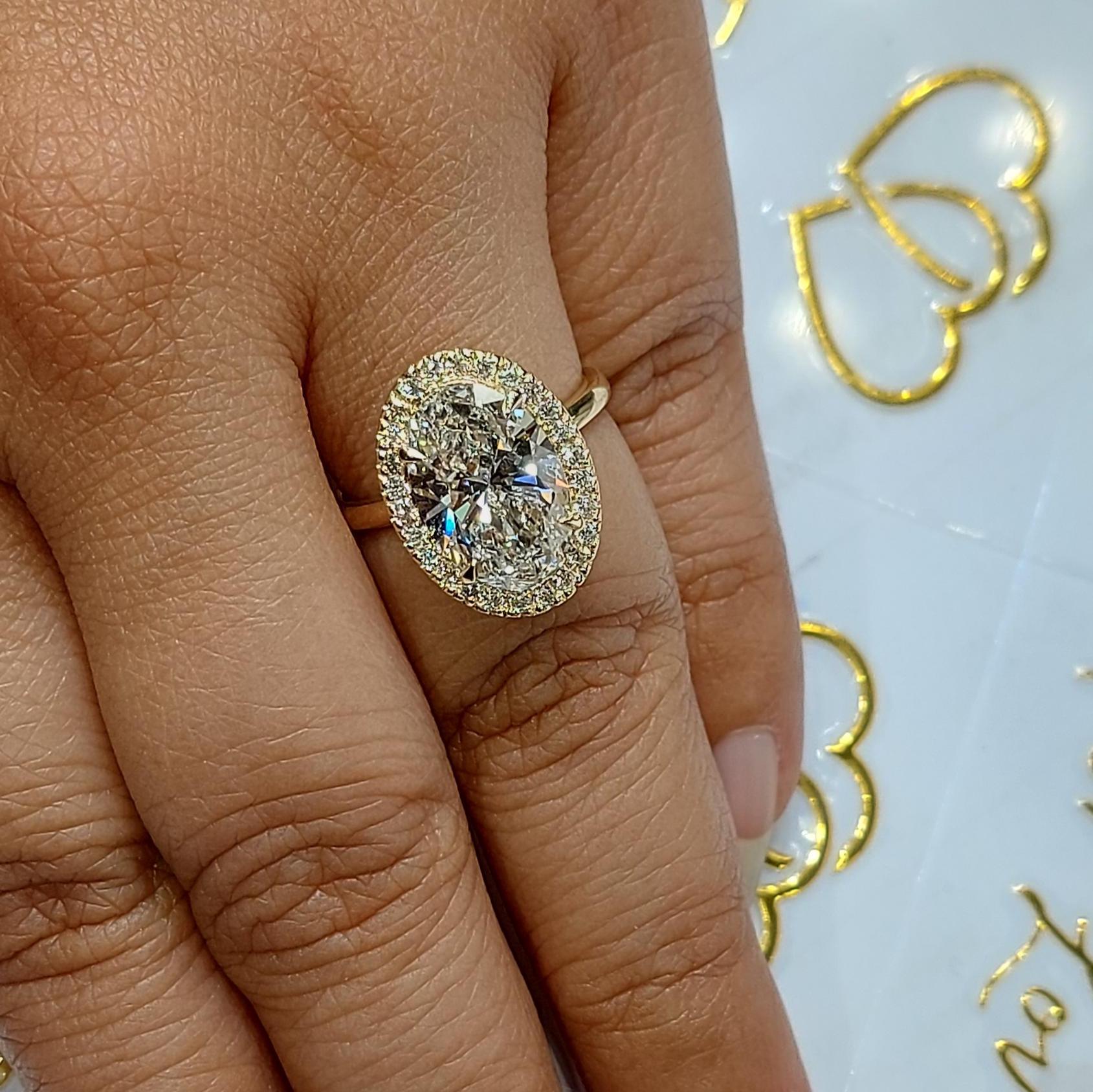4.5 Ct IGI Certified Oval Lab Diamond Halo Engagement Ring