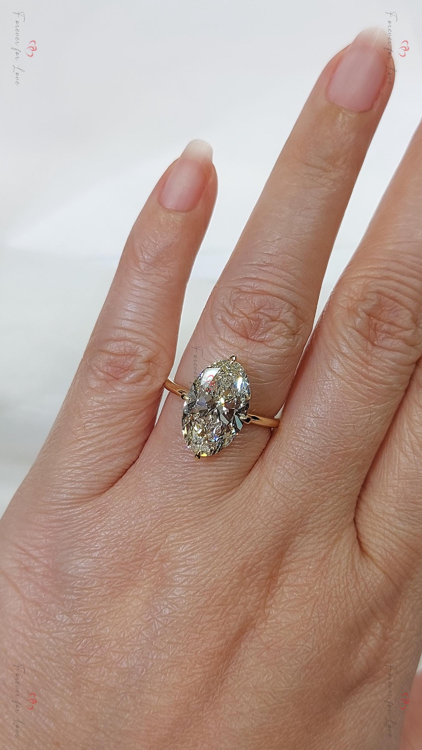 5 Karat IGI zertifizierter Oval Labor-Diamant Verlobungsring Oval cut Moissanite engagement ring in 935 Argentium Silber — custom handcrafted by Forever For Love