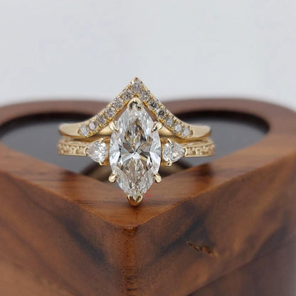 2 Ct IGI Certified Marquise Lab Diamond Engagement Ring