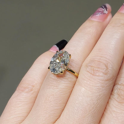 4 Ct IGI Certified Oval Diamond Engagement Ring