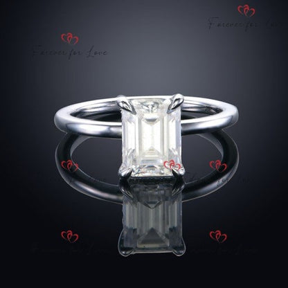 2.0 Ct IGI Certified Emerald Lab Diamond Solitaire Engagement Ring