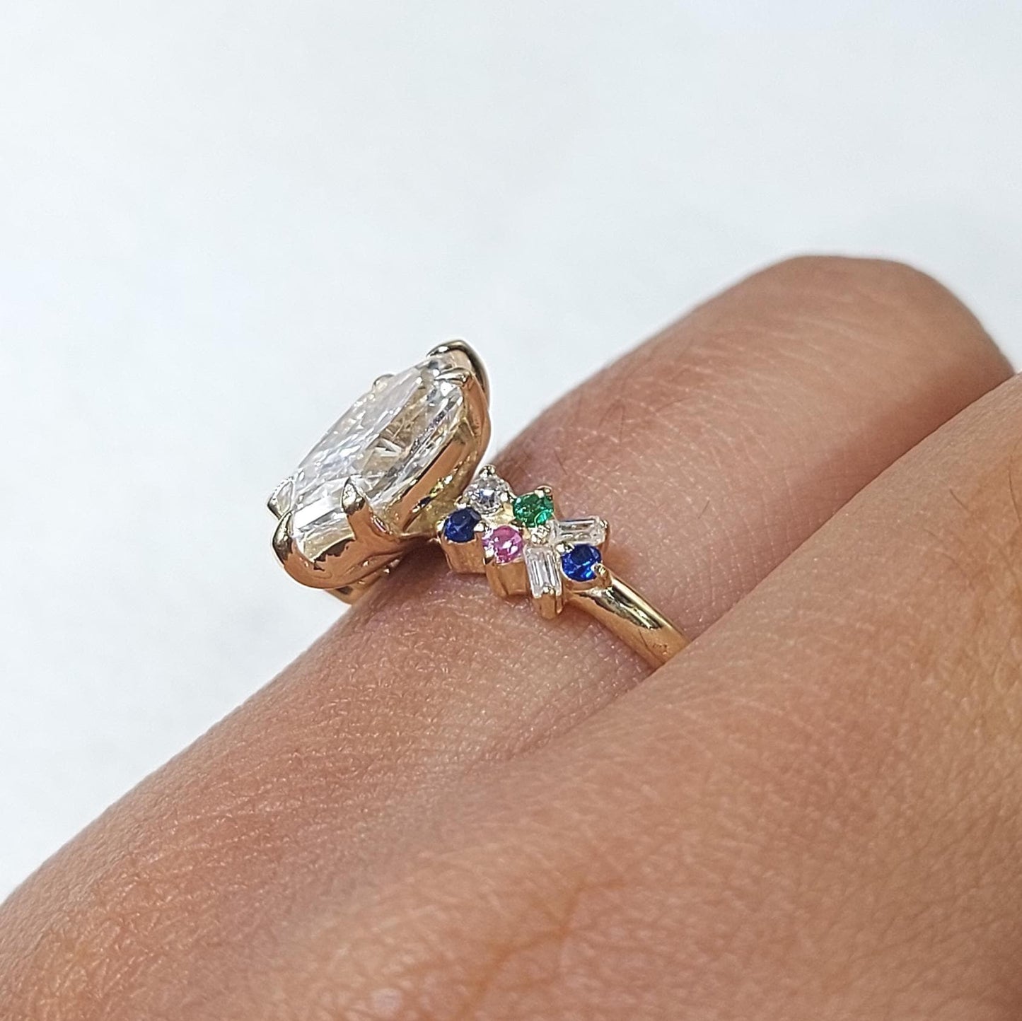 Verlobungsring mit Marquise-Laborzuchtdiamant Marquise cut Moissanite engagement ring in 935 Argentium Silber — custom handcrafted by Forever For Love