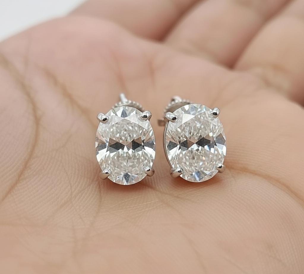 2 Karat Ovalschliff Laborgezüchtete Diamantohrringe: 14K Weißgold Moissanite engagement ring in Gold or Platinum — custom handcrafted by Forever For Love