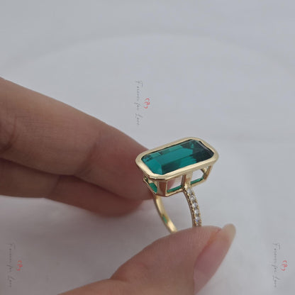 Marquise Diamond, Emerald Engagement Ring