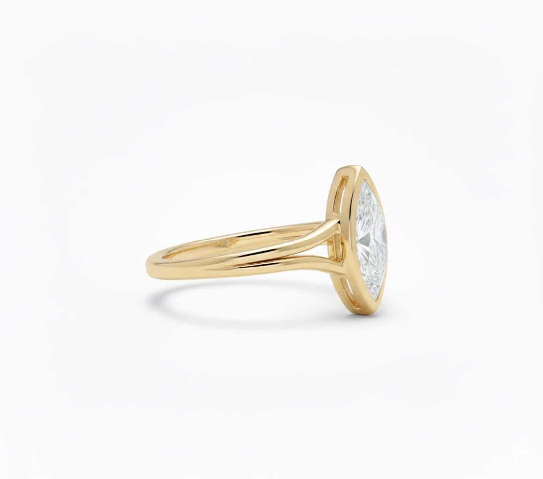 Bague de fiançailles en diamant de laboratoire Marquise certifié IGI de 4,10 Ct Marquise cut 1Ct Moissanite taille brillant engagement ring in Gold or Platinum — custom handcrafted by Forever For Love