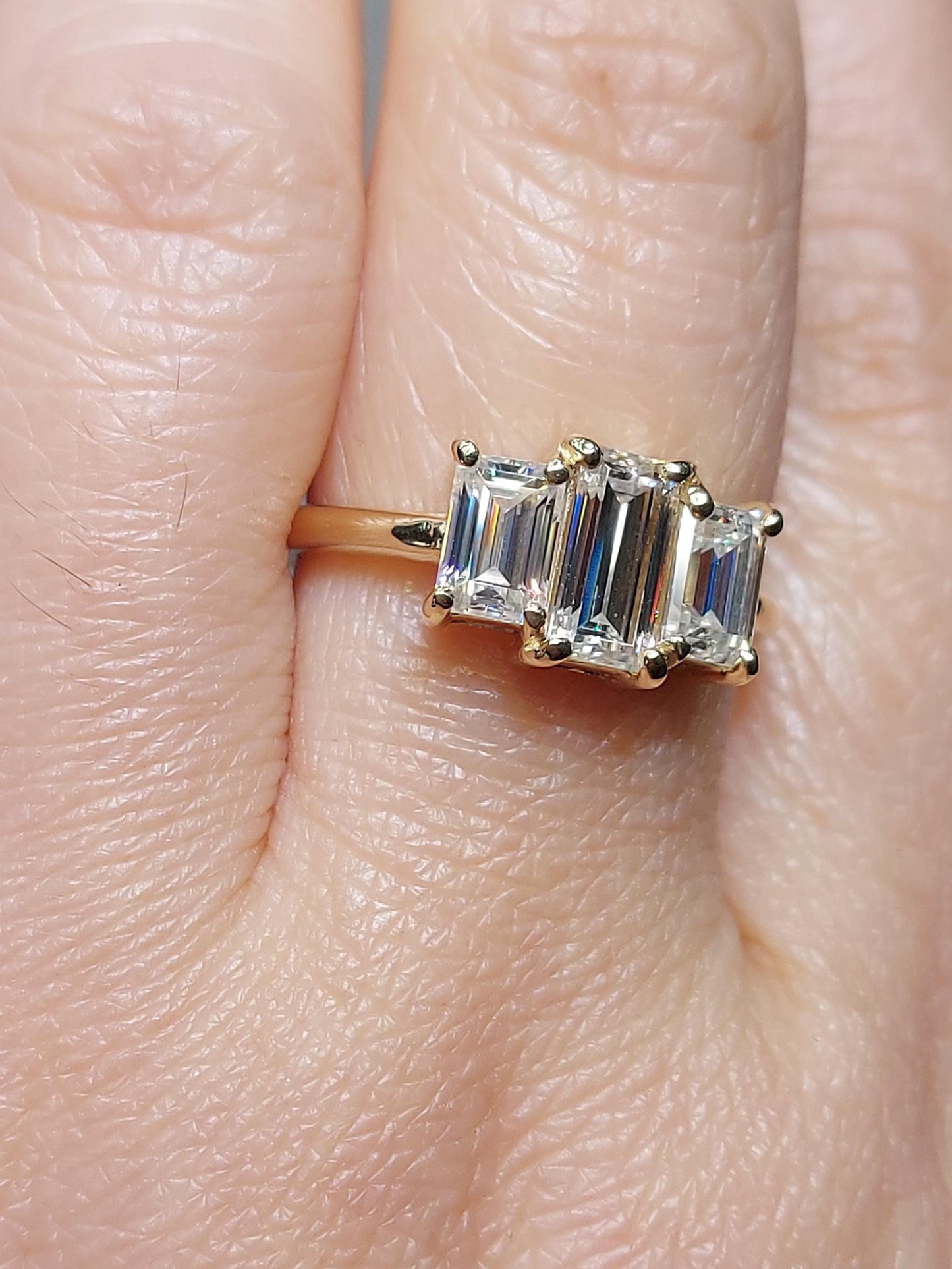 Bague trois pierres diamant baguette et moissanite Baguette cut Moissanite engagement ring in Gold or Platinum — custom handcrafted by Forever For Love