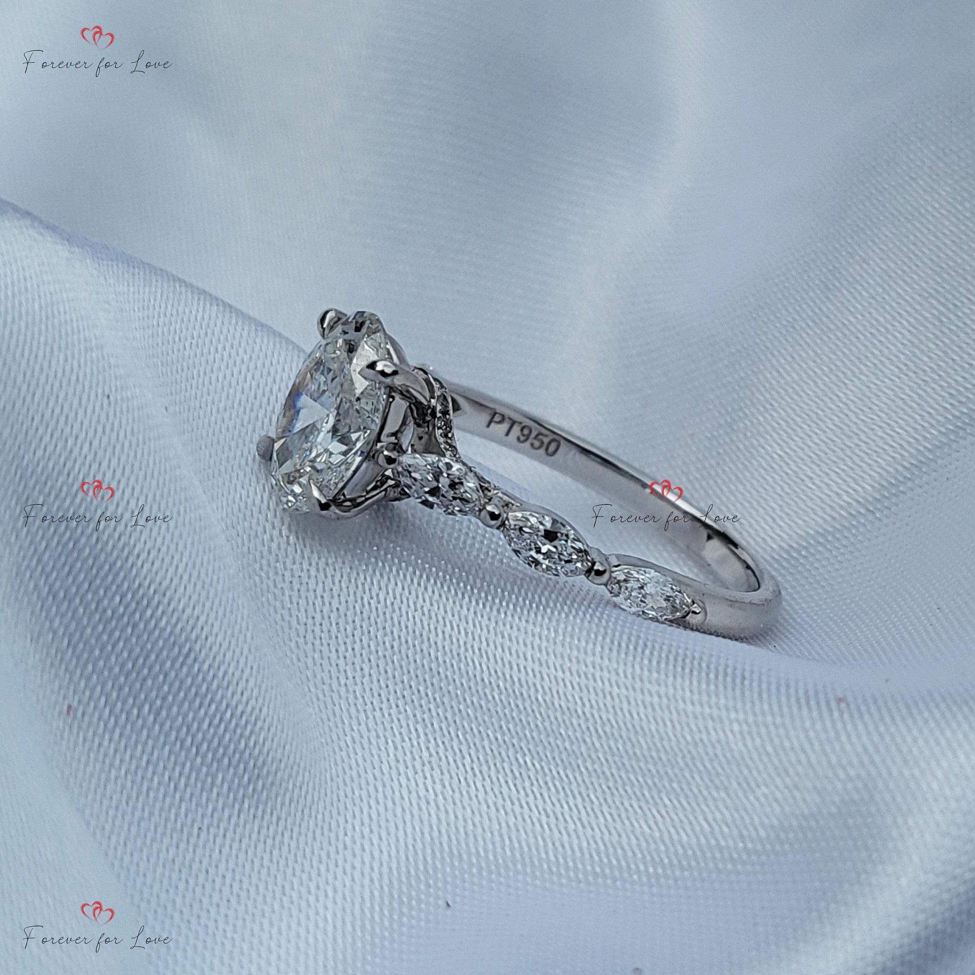 1 Ct IGI Certified Oval Diamond Solitaire Engagement Ring