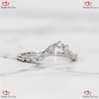 Round Lab Diamond Engagement Ring