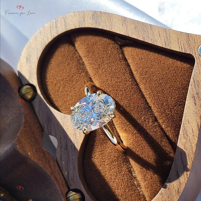 2.5 Ct Oval Diamond Solitaire Engagement Ring