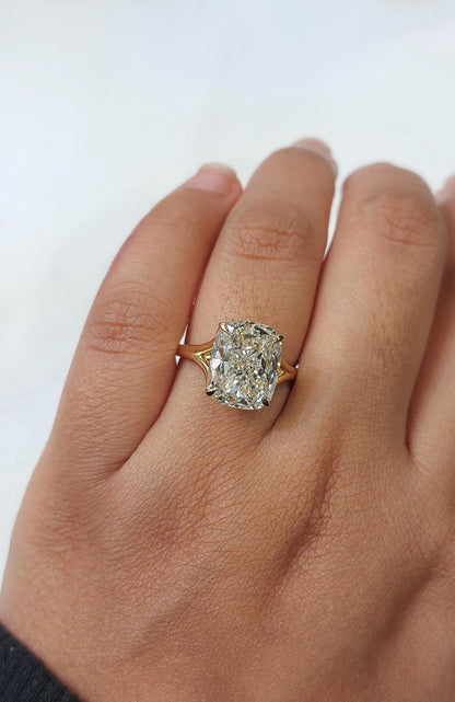 4 Ct IGI Certified Cushion Lab Diamond Solitaire Engagement Ring