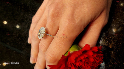 5 Ct IGI Certified Oval Lab Diamond Solitaire Engagement Ring