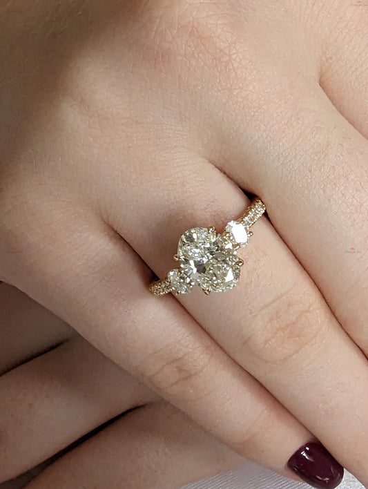2 Ct IGI Certified Oval Lab Diamond Engagement Ring