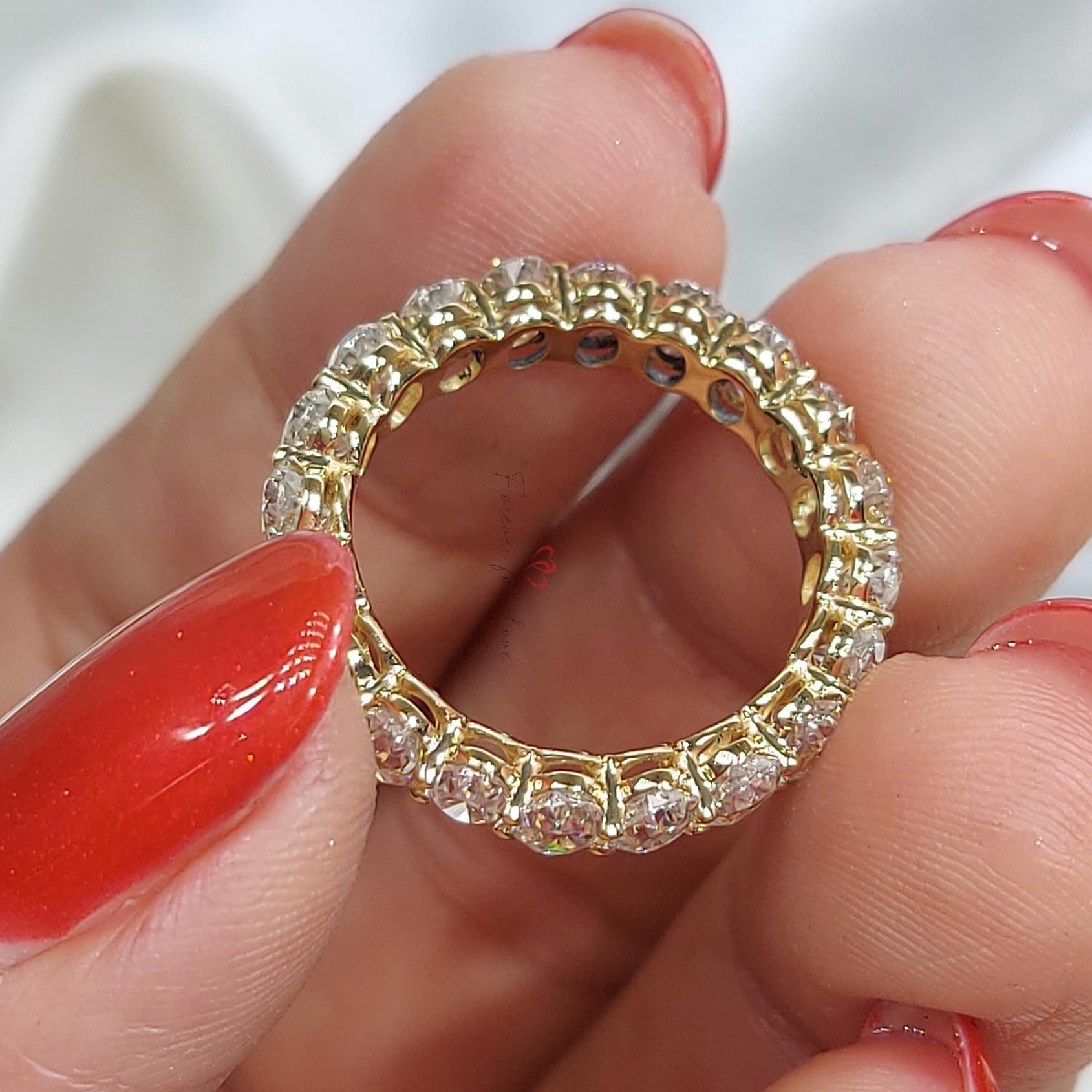 0.18 Ct Oval Lab Diamond Full Eternity Band