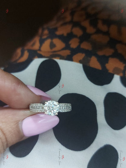 1 Ct Round Natural Diamond Solitaire Engagement Ring