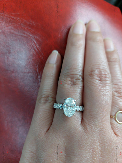 2.5 Ct Oval Diamond, Moissanite Halo Engagement Ring