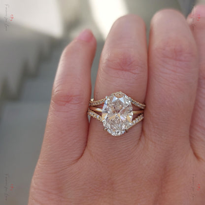 Oval Lab Diamond Engagement Ring