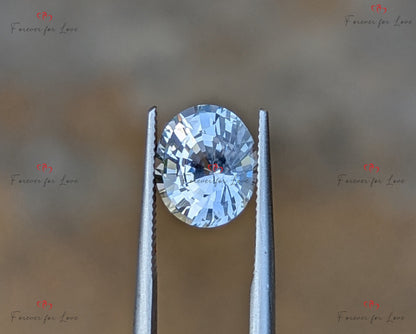 Saphir Blanc 3.51 carats, pierre précieuse ovale naturelle de Ceylan, 9.5 x 8 x 6.1mm, gemme de haute qualité