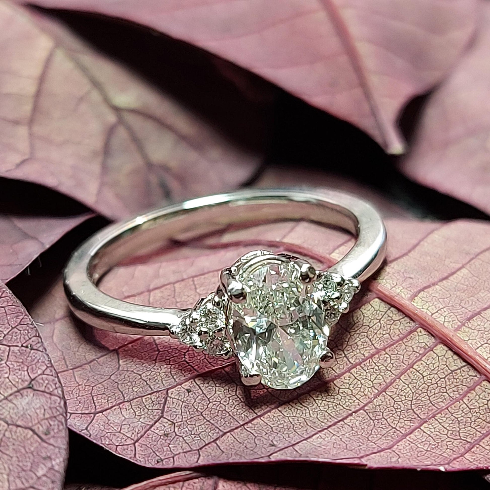 1.5 Ct Oval Diamond Engagement Ring