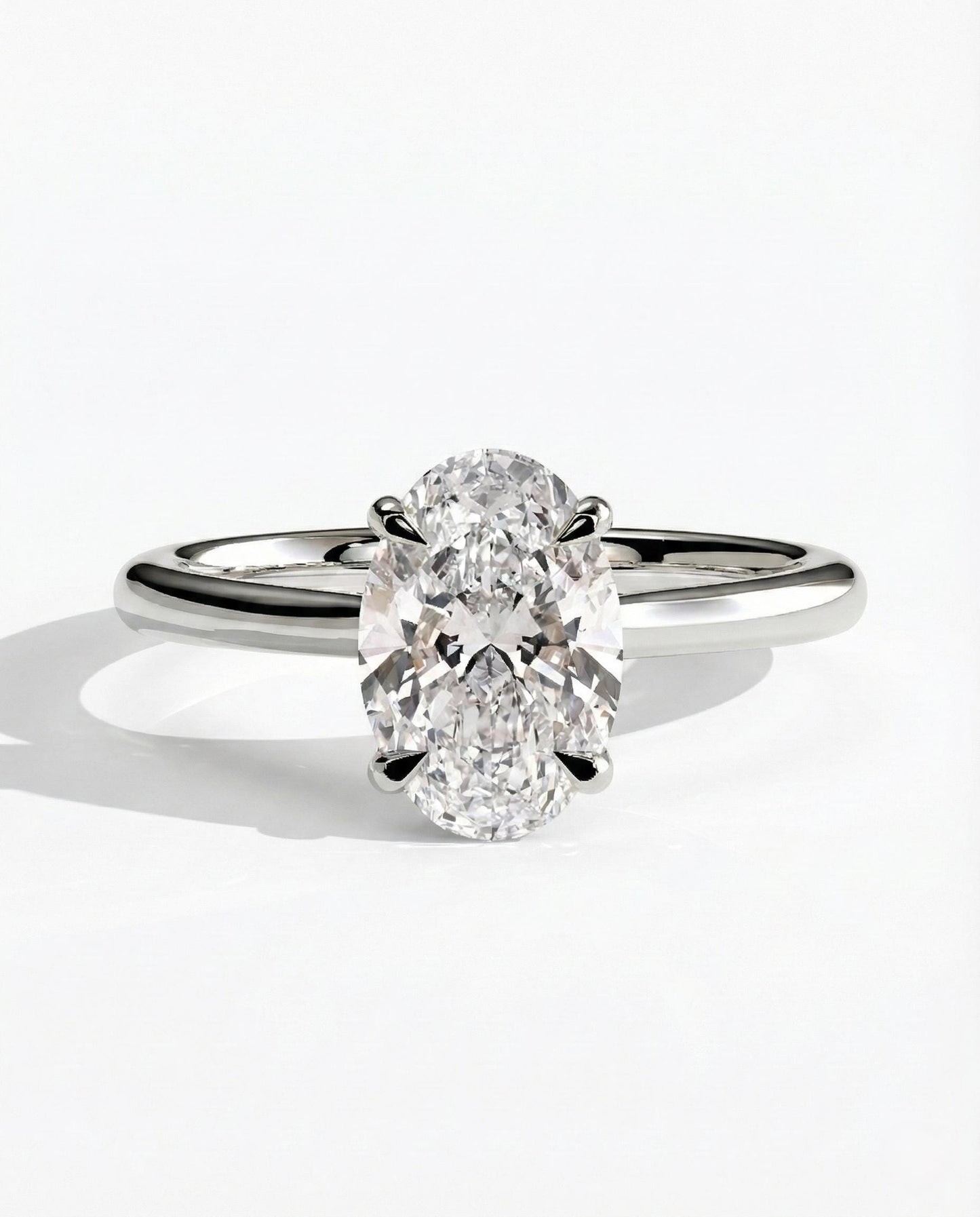3 Karat ovaler Labor-Diamant D VVS2 zertifizierter Solitär Oval cut Moissanite engagement ring in 935 Argentium Silber — custom handcrafted by Forever For Love