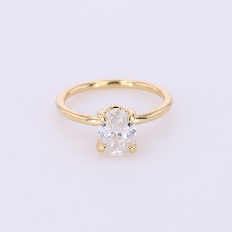 Bague de fiançailles délicate ovale en moissanite de 1,5 carat Oval cut 1Ct Moissanite taille brillant engagement ring in Gold or Platinum — custom handcrafted by Forever For Love