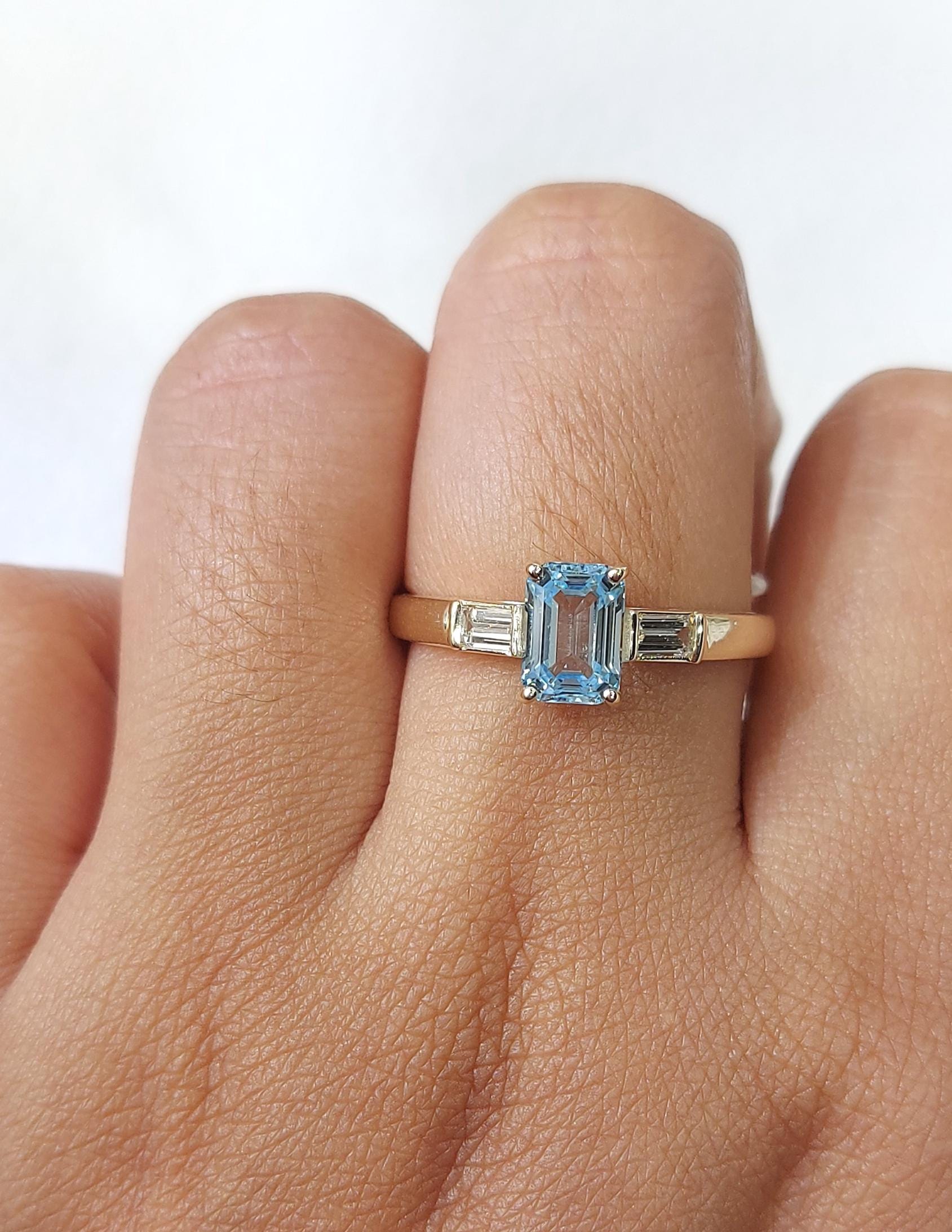 2.4 ct Aquamarine Emerald Ring 14K solid gold Aquamarine Emerald and Lab Diamond Baguette Minimalist Ring, Emerald ring, Gift for her.