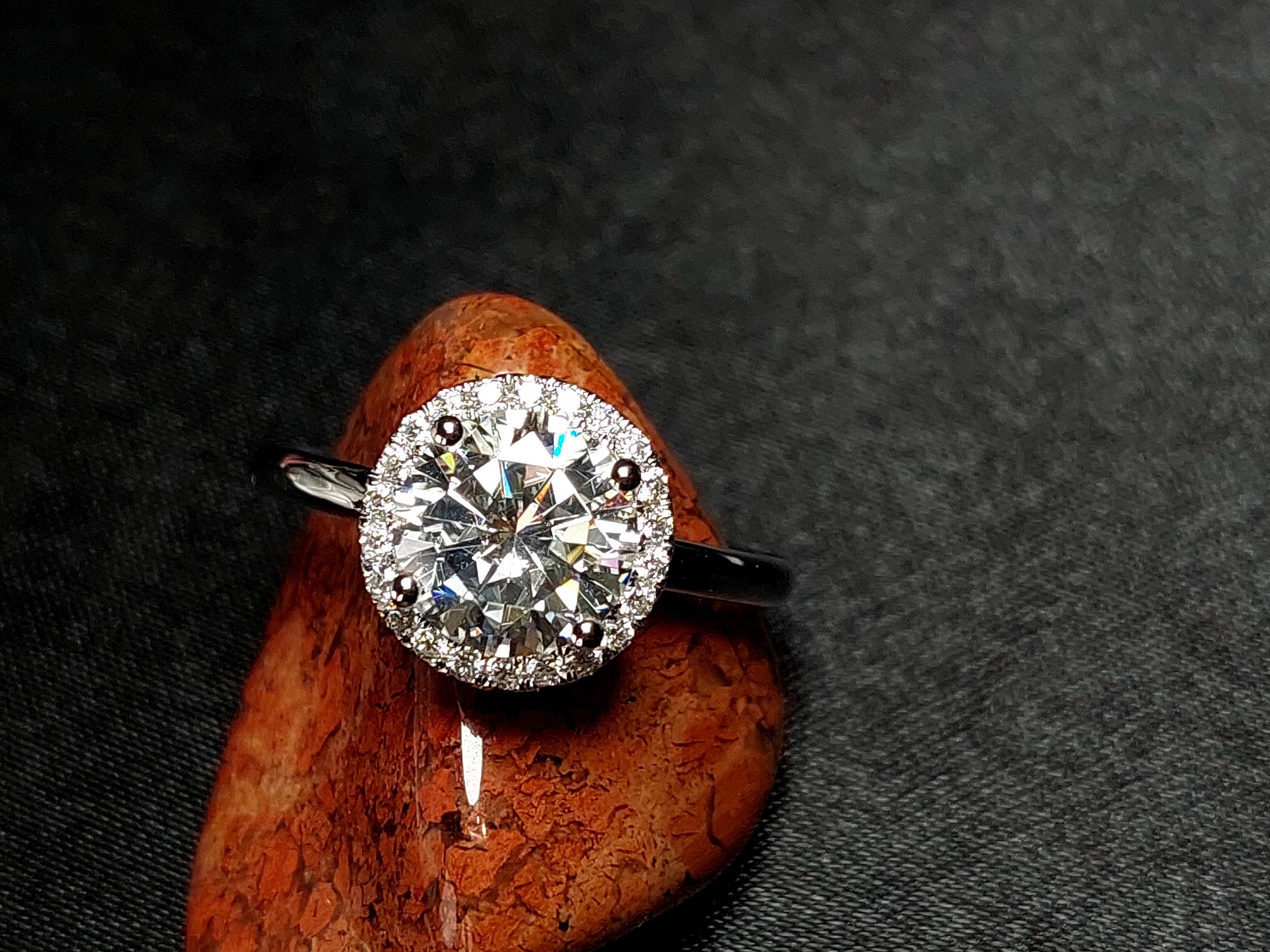 2Ct Round Cut Moissanite Engagement Ring,14K Rose Gold Ring, Halo Round Cut Ring, Wedding Ring, Bridal Ring