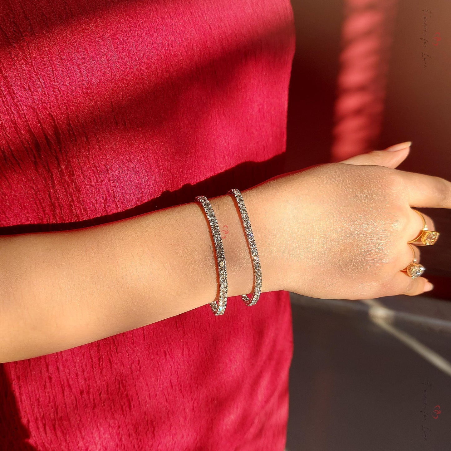 14K Weißgold 6 Karat Diamant Tennisarmband, echtes Diamantarmband, wunderschönes 4 mm rundes weißes Diamantarmband als Geburtstagsgeschenk für Mama Moissanite engagement ring in Gold or Platinum — custom handcrafted by Forever For Love
