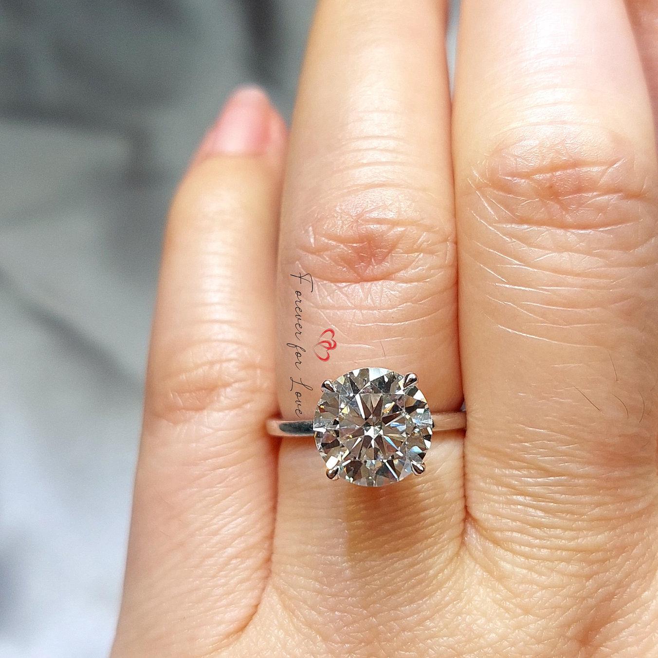 3 Ct Round Lab Diamond, Moissanite Solitaire Engagement Ring