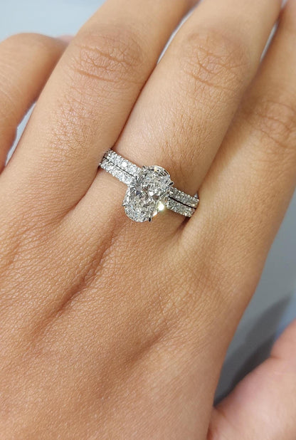 2 Ct IGI Certified Oval Lab Diamond Hidden Halo Engagement Ring