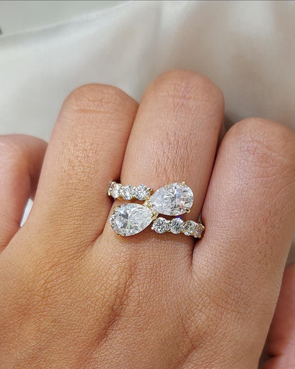 3.6 Ct IGI Certified Pear Lab Diamond Engagement Ring