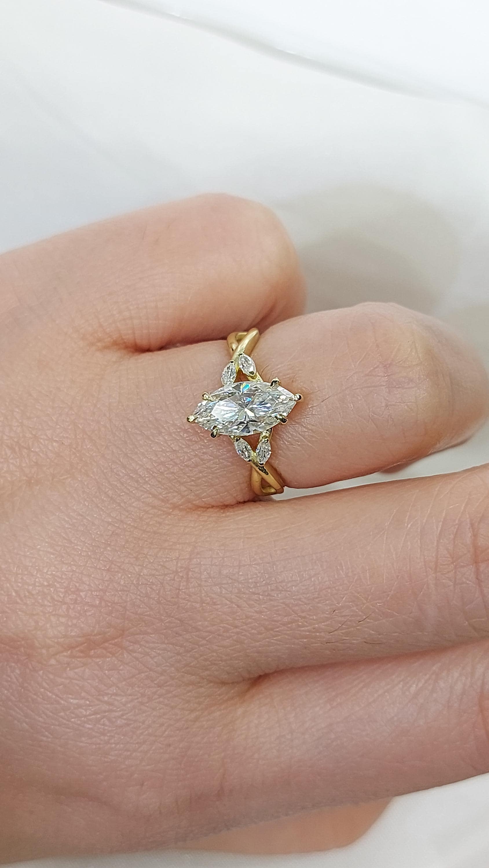 1.0 Ct IGI Certified Marquise Lab Diamond Engagement Ring