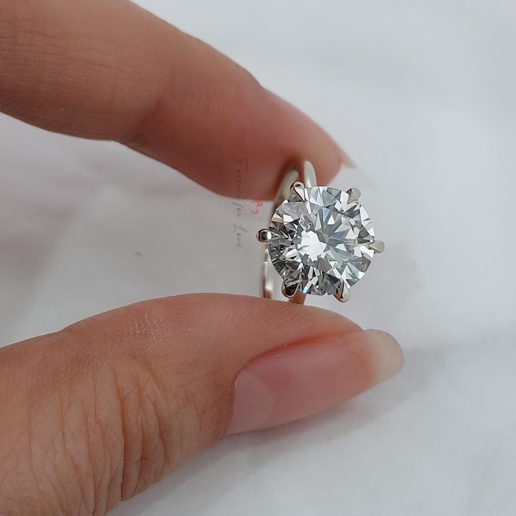 4 Ct Round Diamond Solitaire Engagement Ring