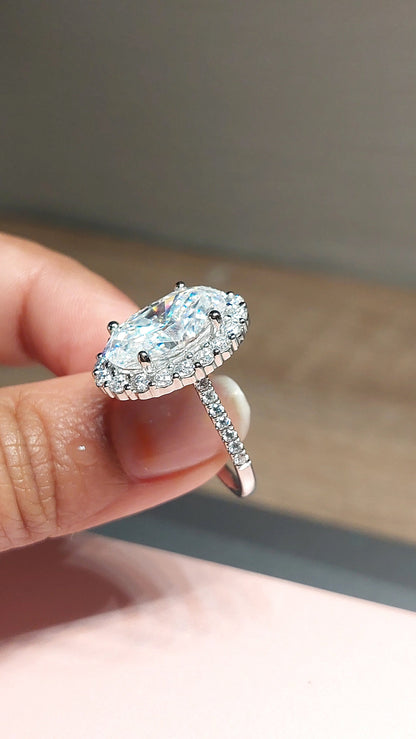 7 Ct Oval Diamond, Moissanite Halo Engagement Ring