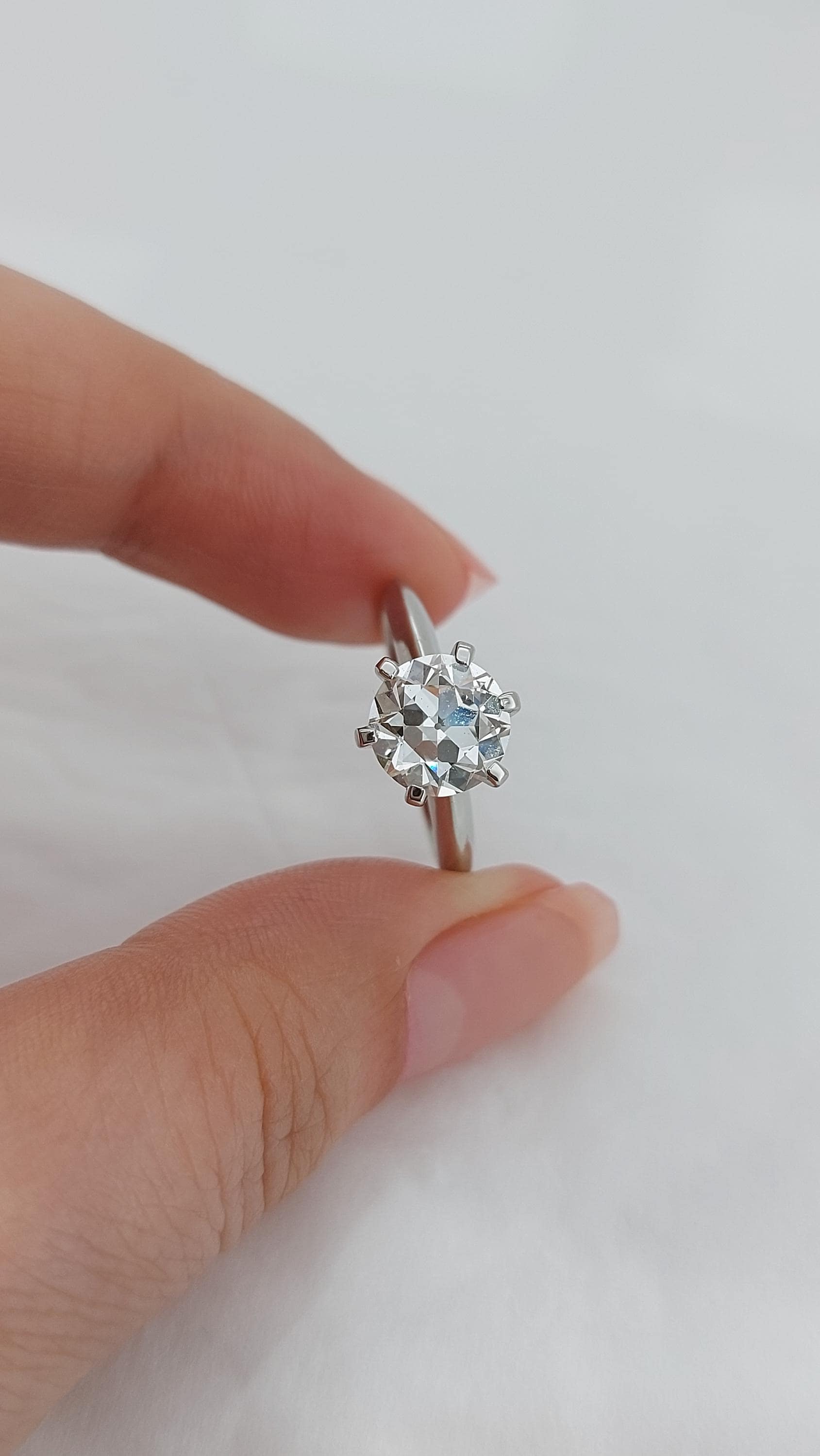 2 Ct Round Diamond Solitaire Engagement Ring