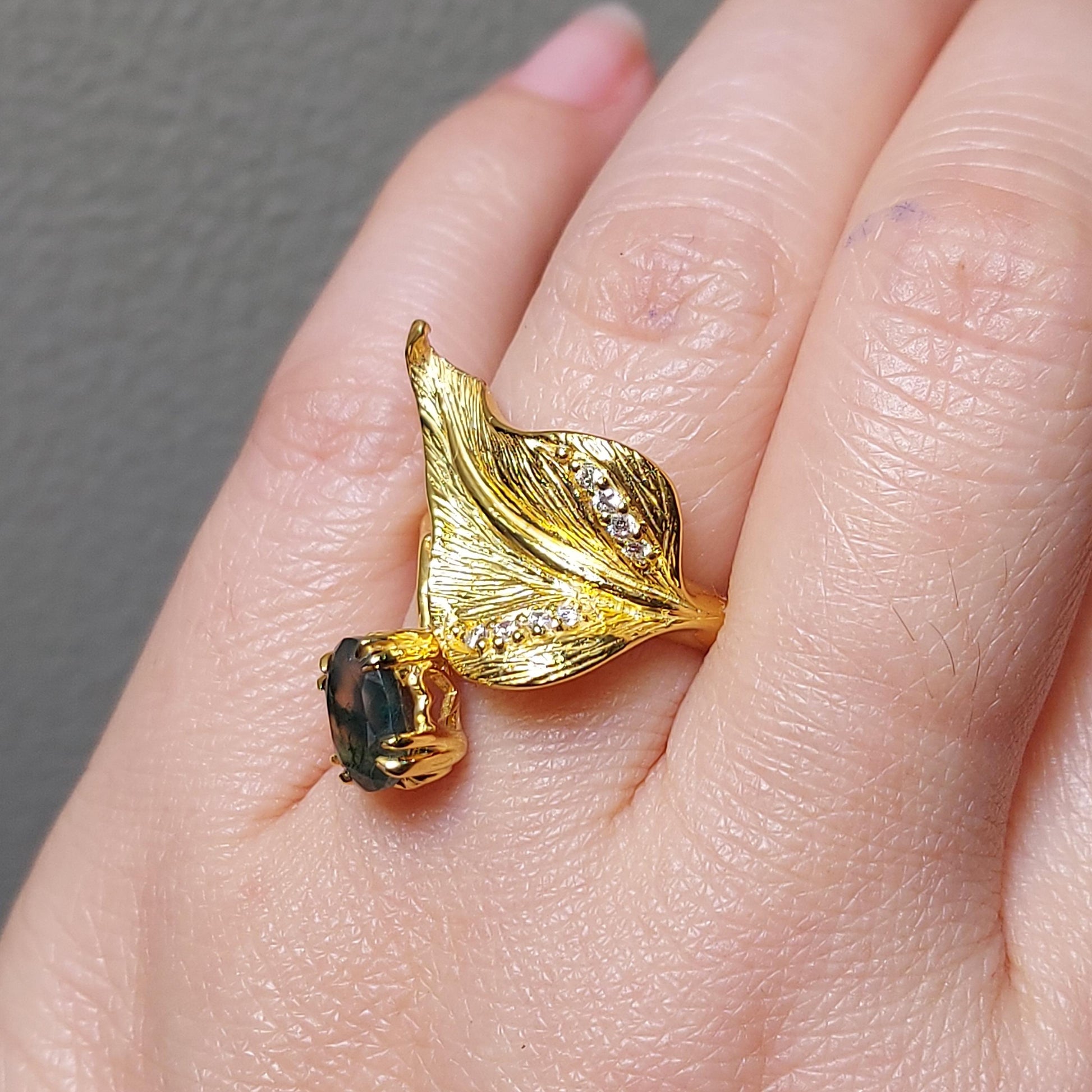 Oval Moss Agate Ring
